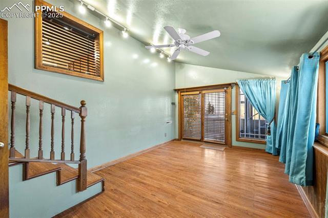2879 Merry Lane