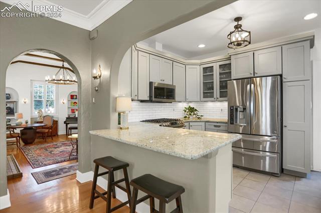 1529 N Nevada Avenue