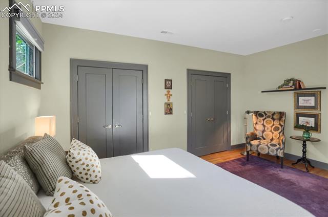 1529 N Nevada Avenue