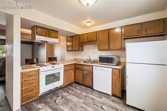 2436 Cherokee Park Place