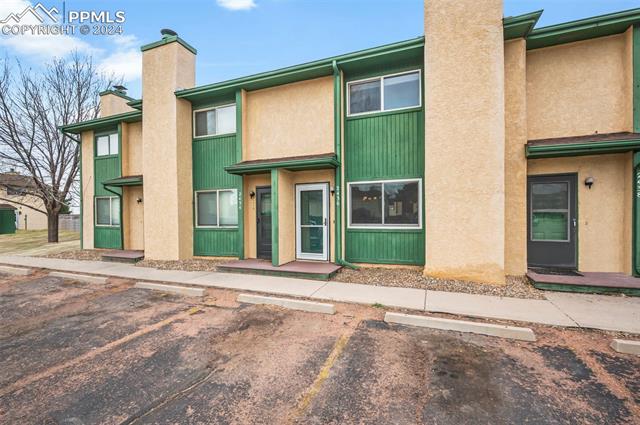 2436 Cherokee Park Place