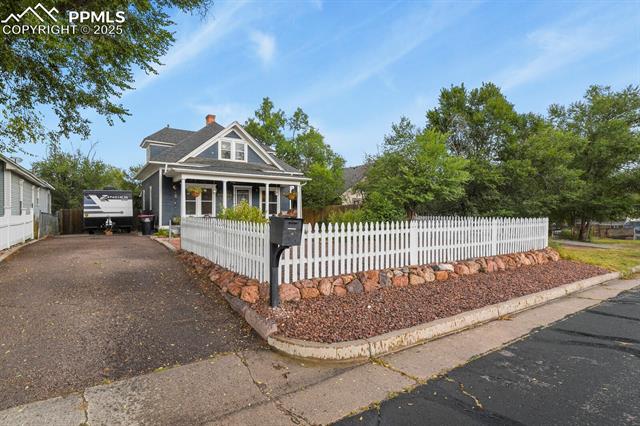 832 E Vermijo Avenue