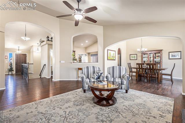 10823 Torreys Peak Way