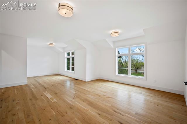 1150 Broadview Place