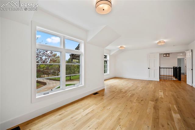 1150 Broadview Place