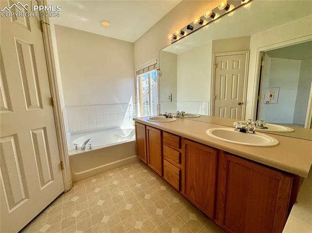 5304 Spoked Wheel Drive