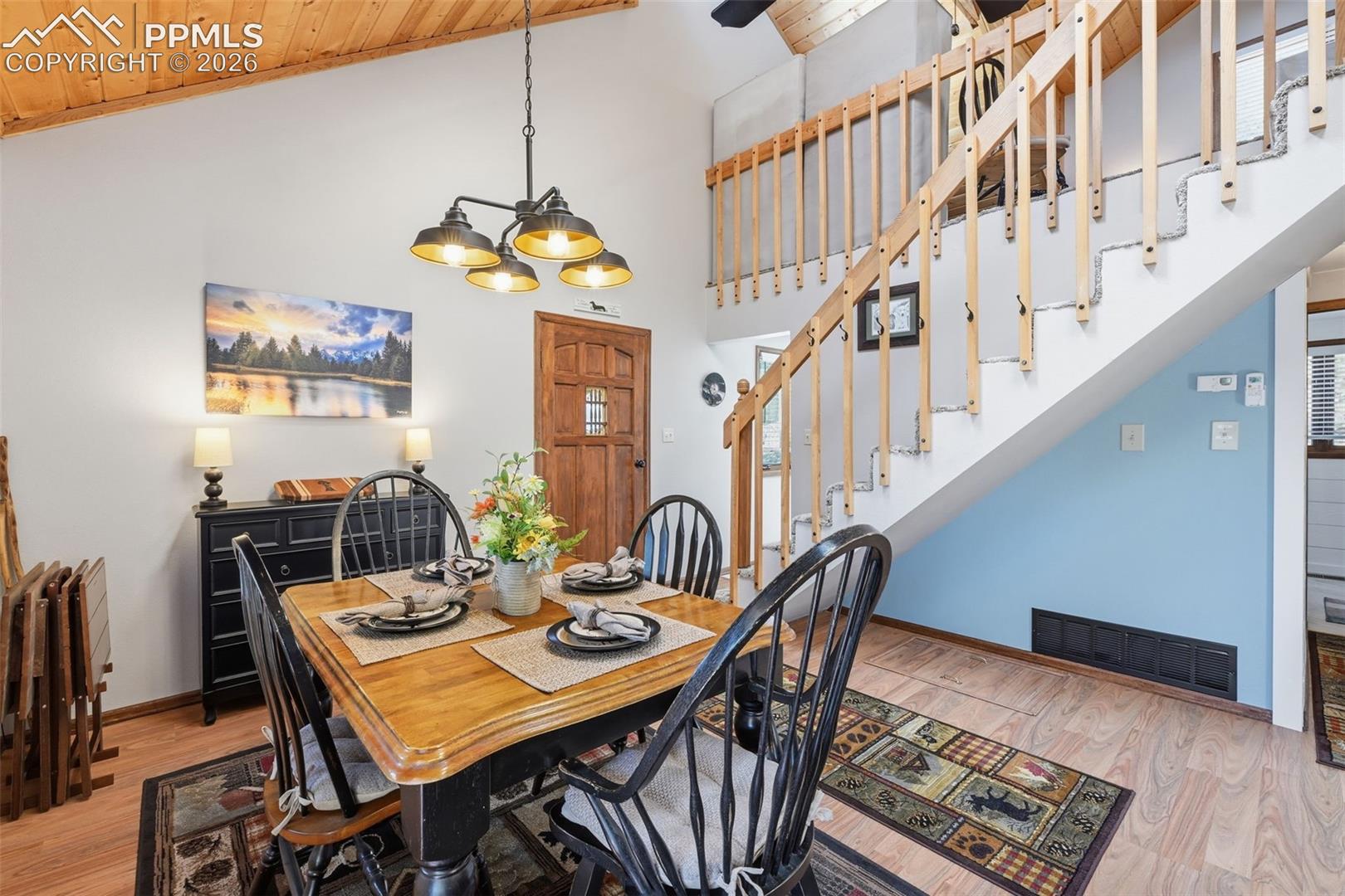 28 Signalman Lane