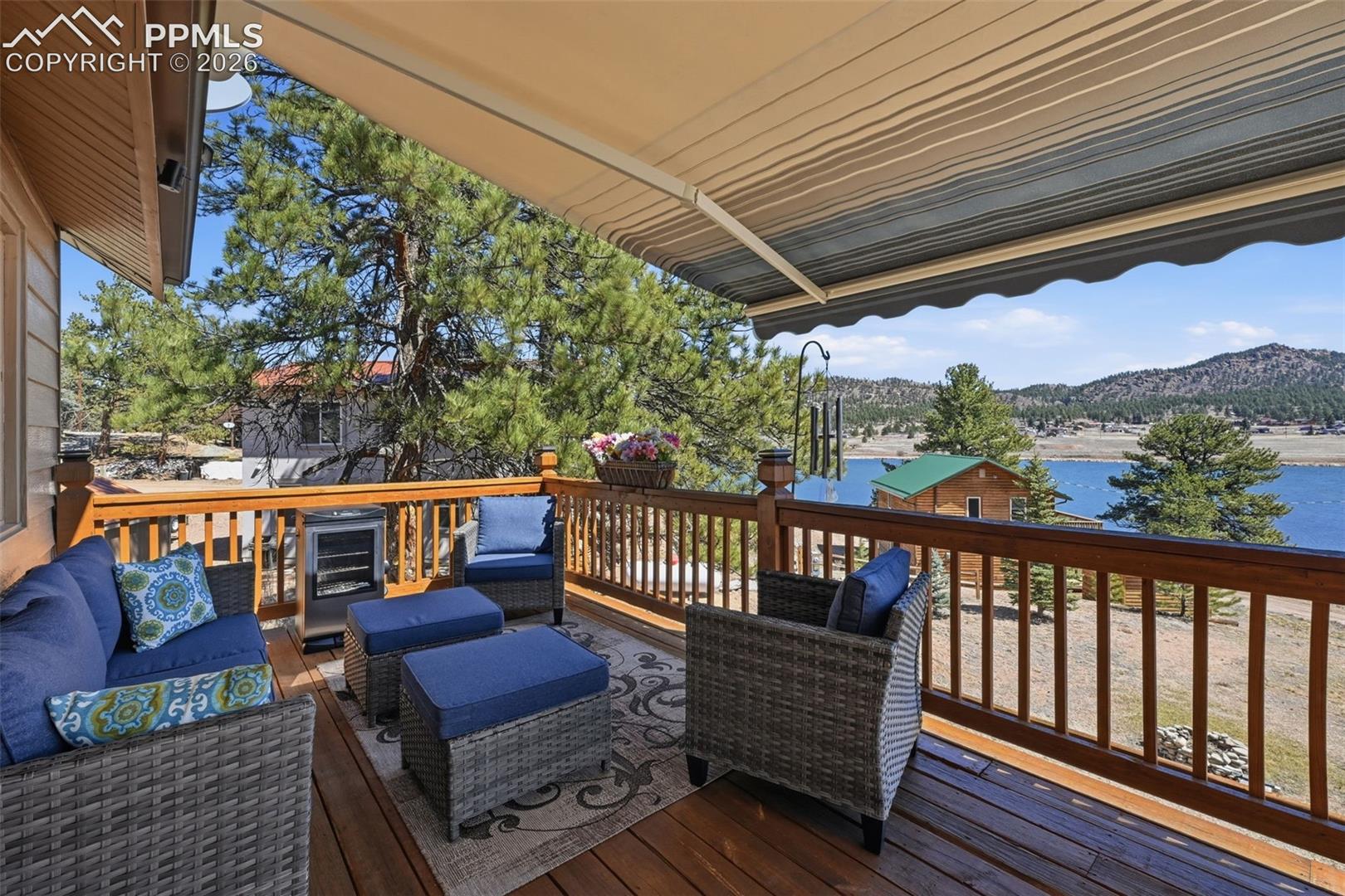 28 Signalman Lane