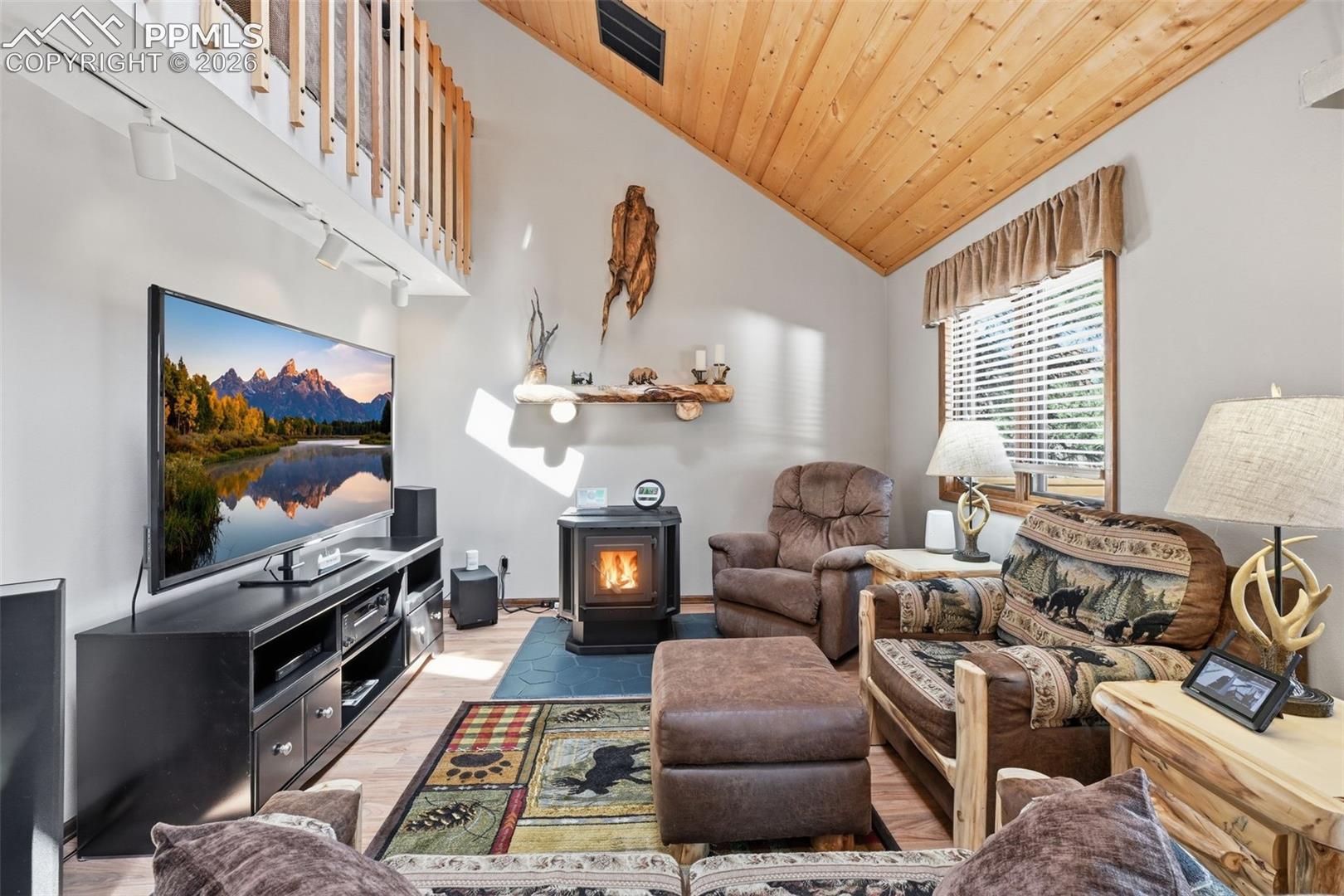 28 Signalman Lane