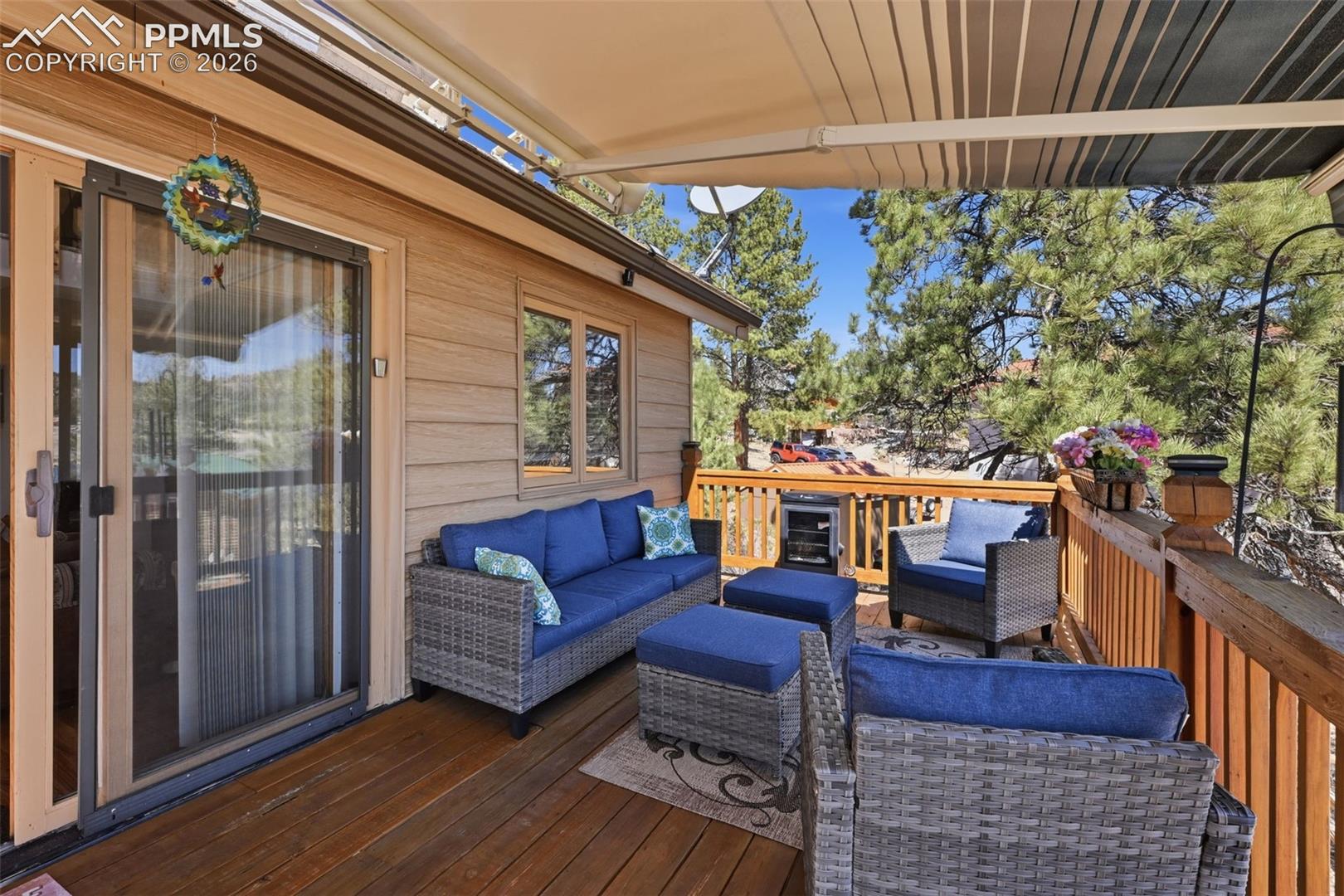 28 Signalman Lane