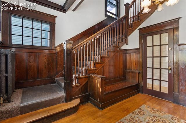 1215 N Nevada Avenue