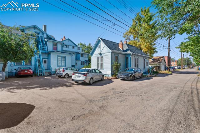 1215 N Nevada Avenue