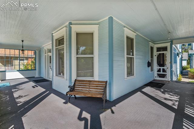 1215 N Nevada Avenue