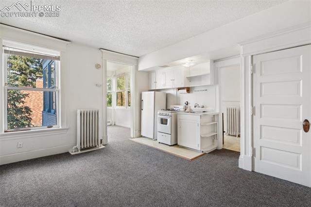 1215 N Nevada Avenue