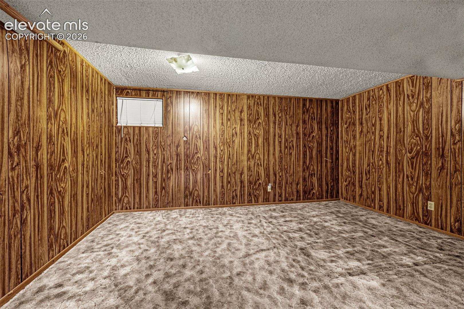 7230 Shelly Court