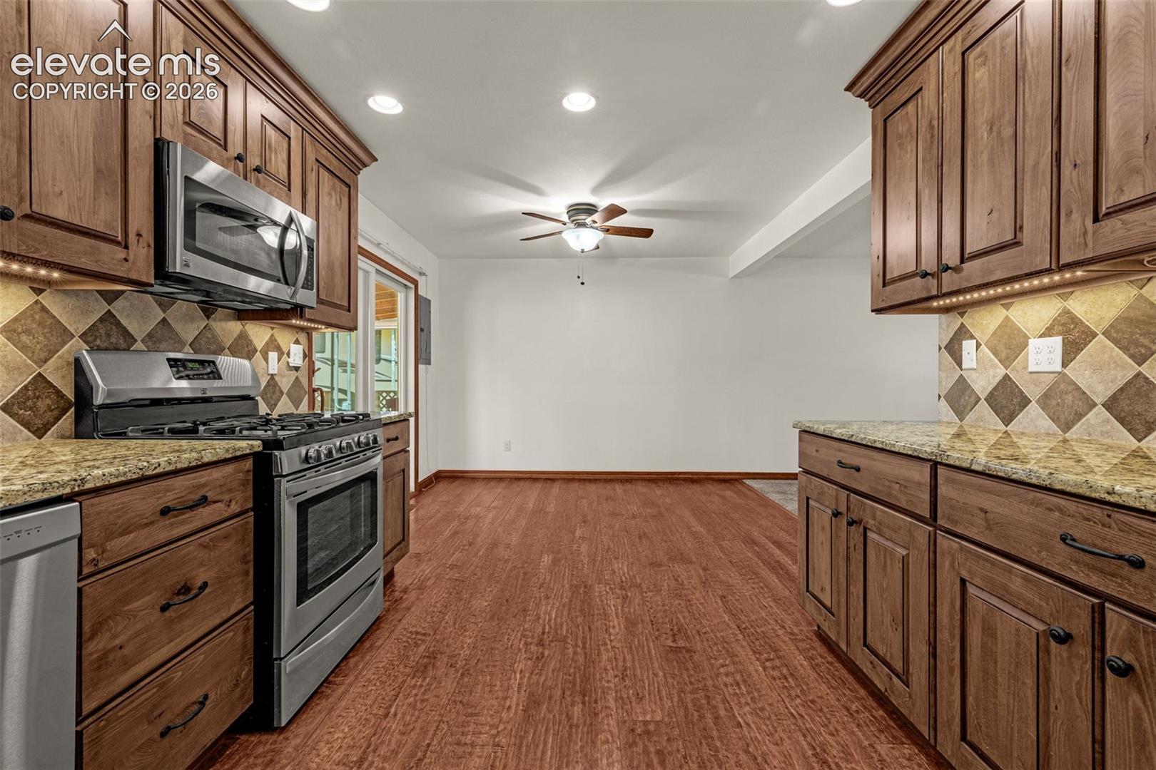 7230 Shelly Court
