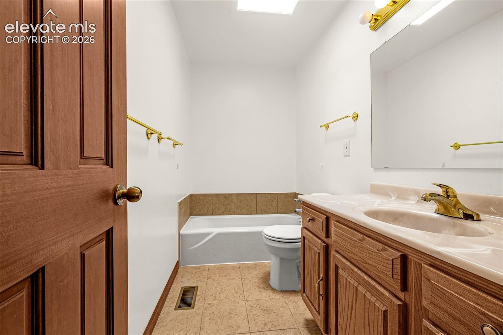 7230 Shelly Court