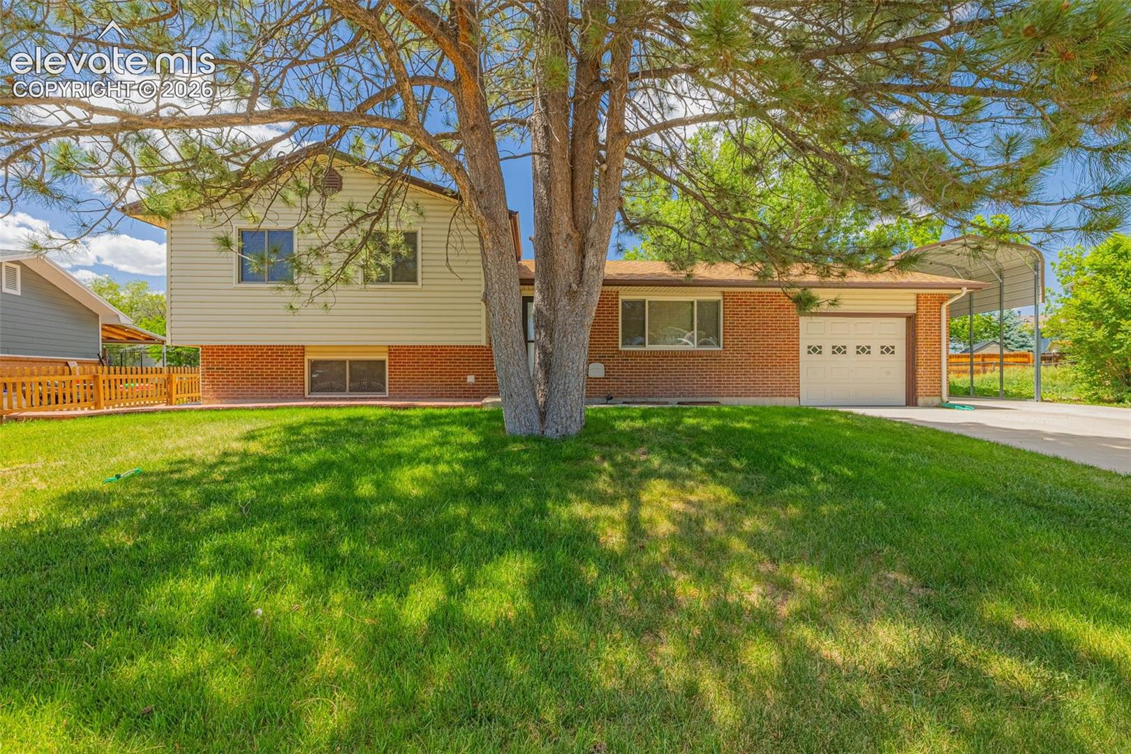 7230 Shelly Court