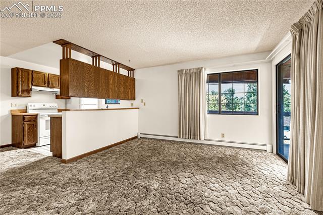 2430 Palmer Park Boulevard 305