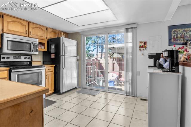 1981 N Academy Boulevard