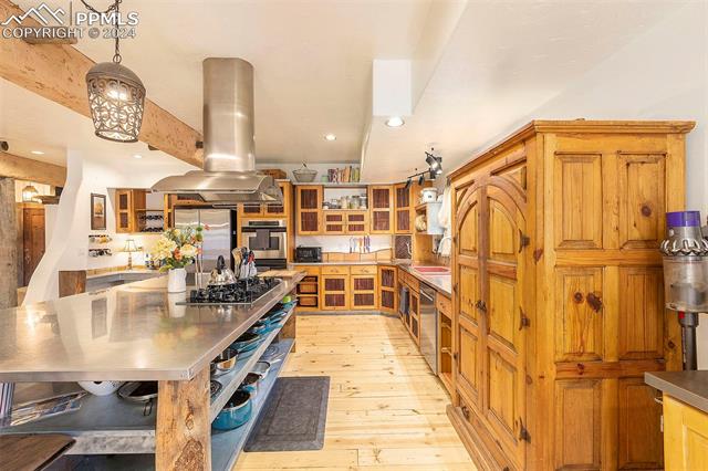 5860 Broadmoor Bluffs Drive