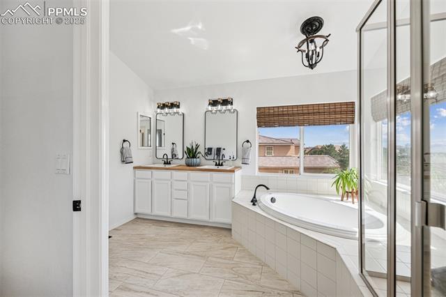 10866 Glen Canyon Drive