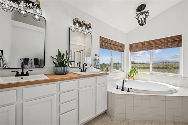 10866 Glen Canyon Drive