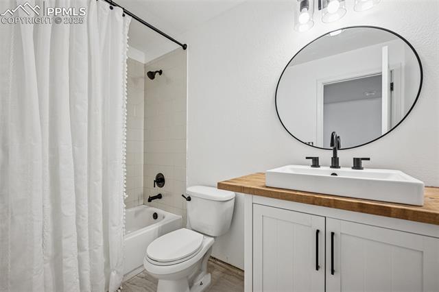 10866 Glen Canyon Drive