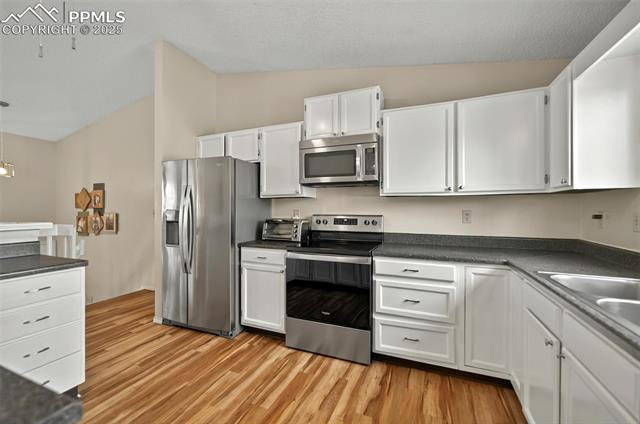 6930 Nettlewood Place