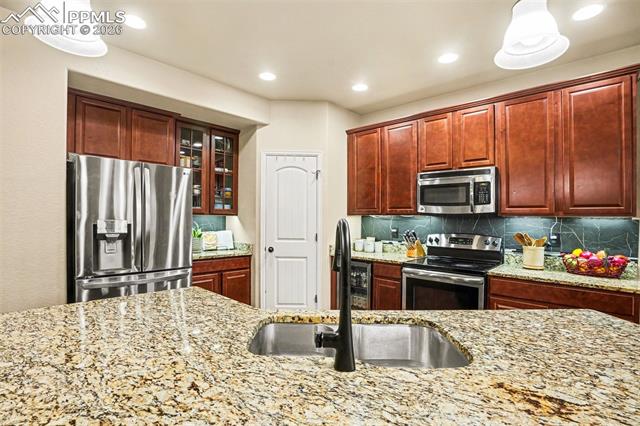 6638 Stingray Lane
