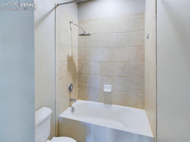 9916 Everglades Drive