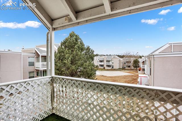 3240 Van Teylingen Drive D