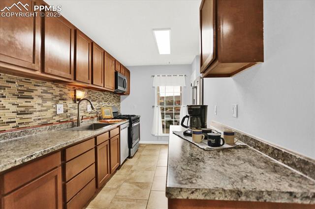 3240 Van Teylingen Drive D