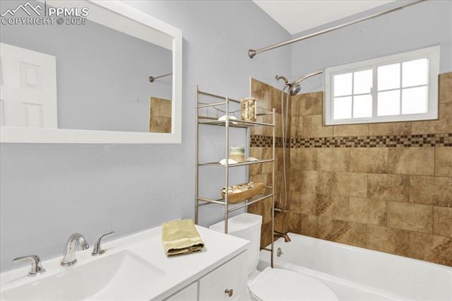 3240 Van Teylingen Drive D