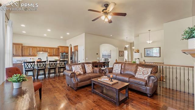 13296 Cedarville Way