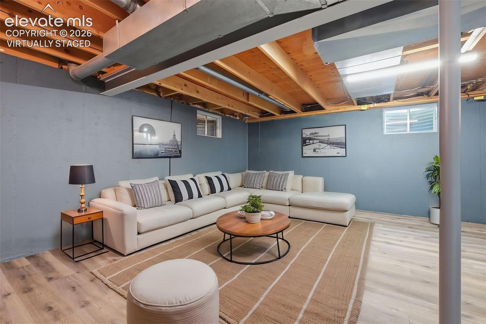 927 Oakwood Drive
