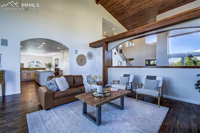 1455 Golden Hills Road