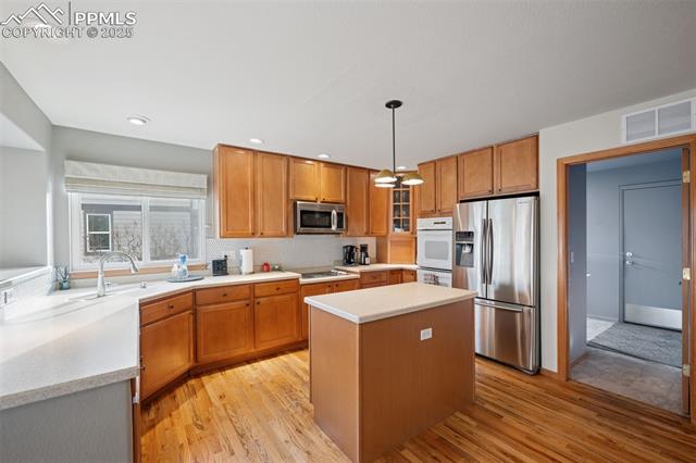 4364 Team Roper Place