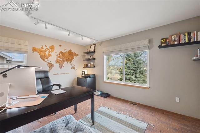 4364 Team Roper Place