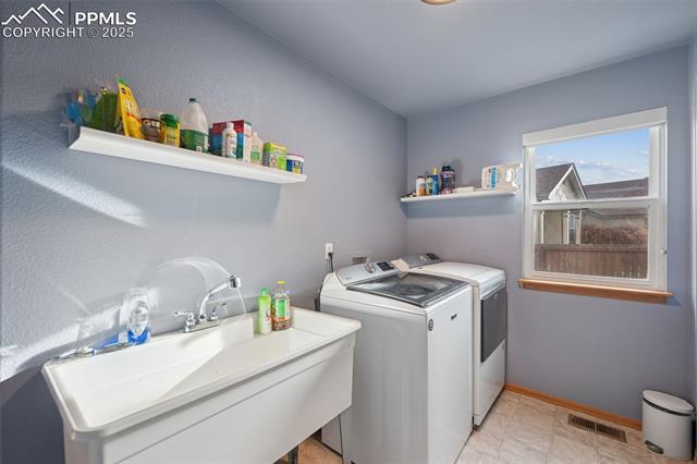 4364 Team Roper Place