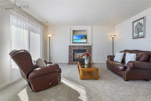 7375 Edgebrook Drive