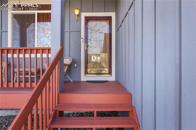 7375 Edgebrook Drive