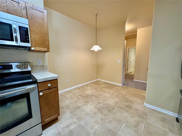 7035 Streamwood Point