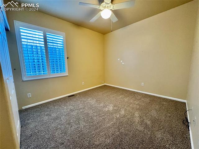 7035 Streamwood Point