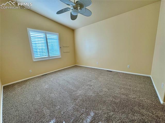 7035 Streamwood Point