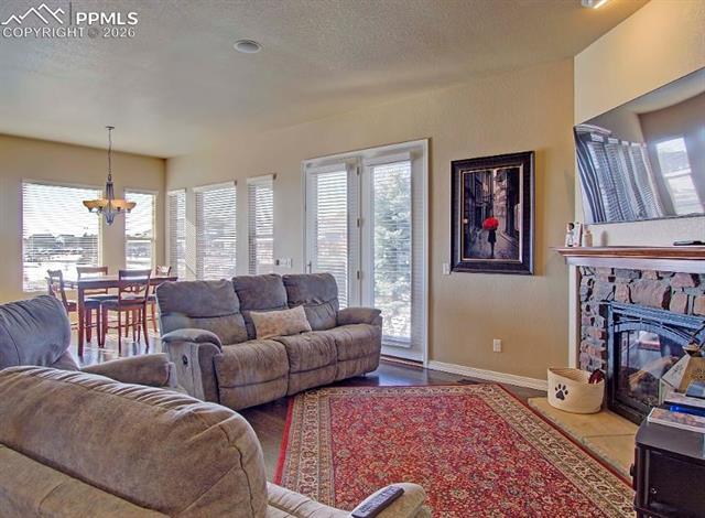 7104 Lindquist Court