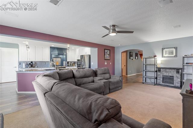 7764 Candlelight Lane