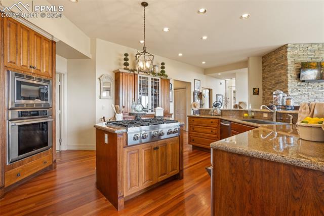 3015 BLODGETT Drive