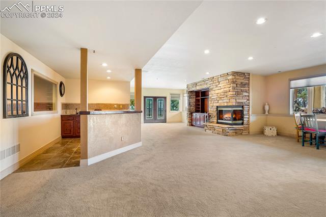3015 BLODGETT Drive