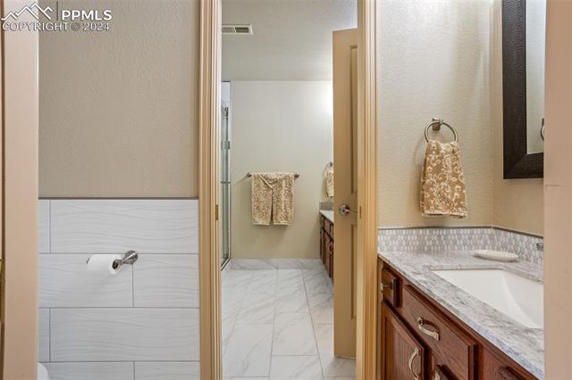 3015 BLODGETT Drive